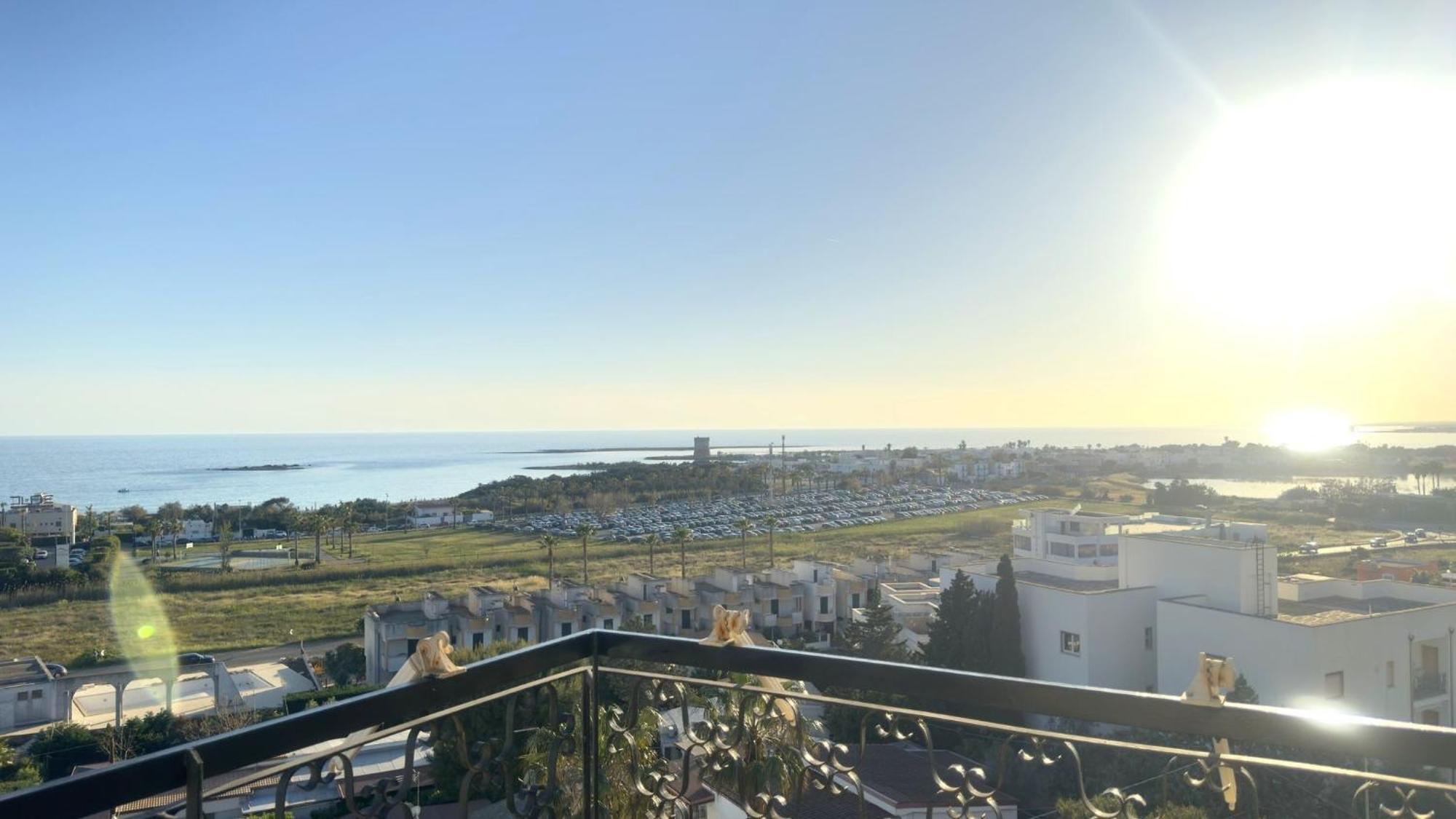 Vila Sea View Panoramic Penthouse Porto Cesareo Exteriér fotografie