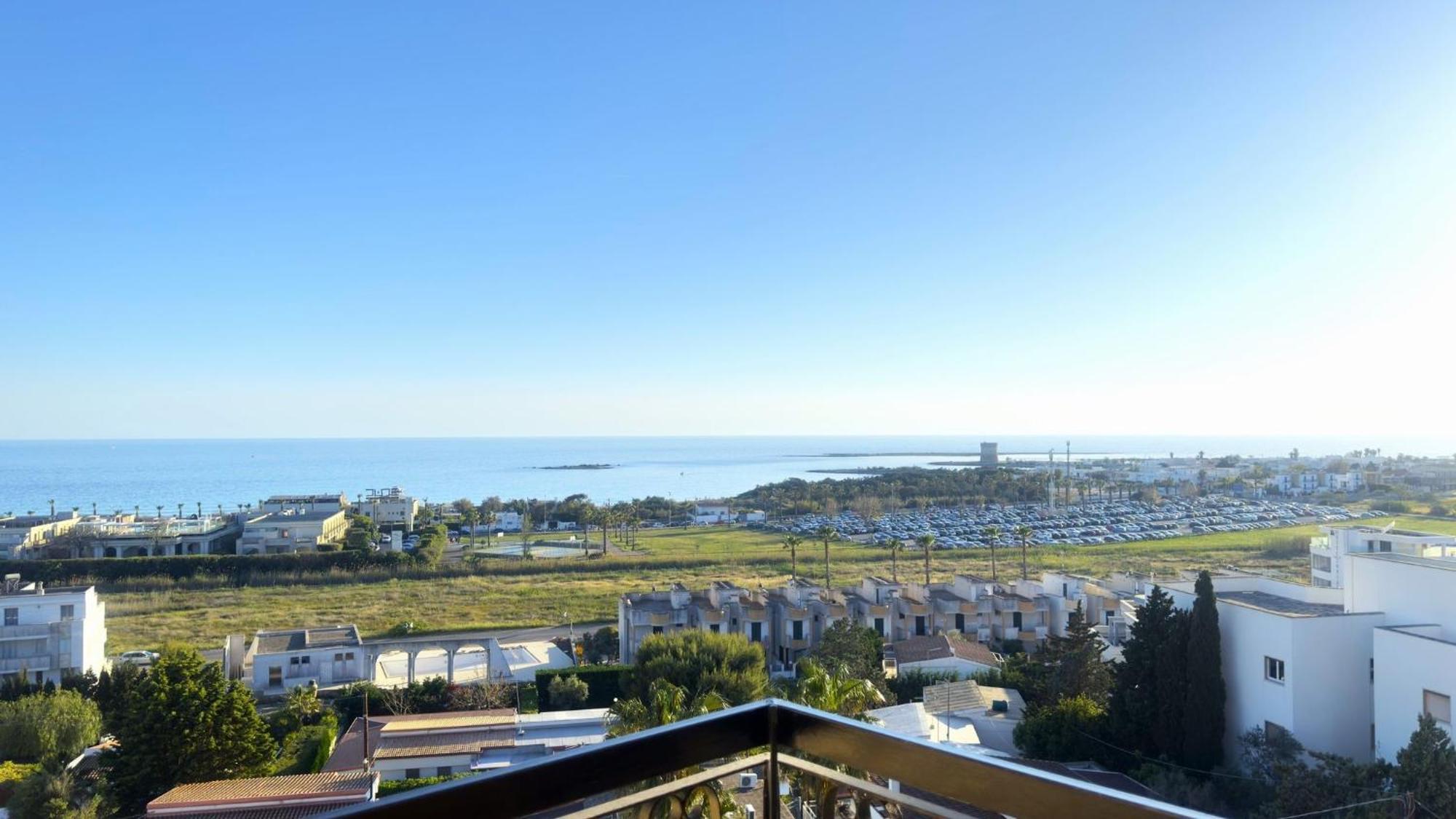 Vila Sea View Panoramic Penthouse Porto Cesareo Exteriér fotografie