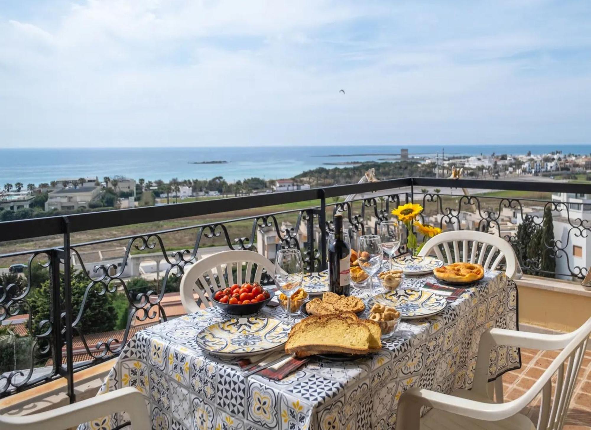 Vila Sea View Panoramic Penthouse Porto Cesareo Exteriér fotografie